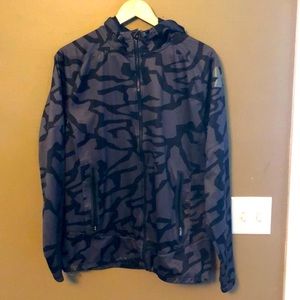 Under armor combine wind breaker